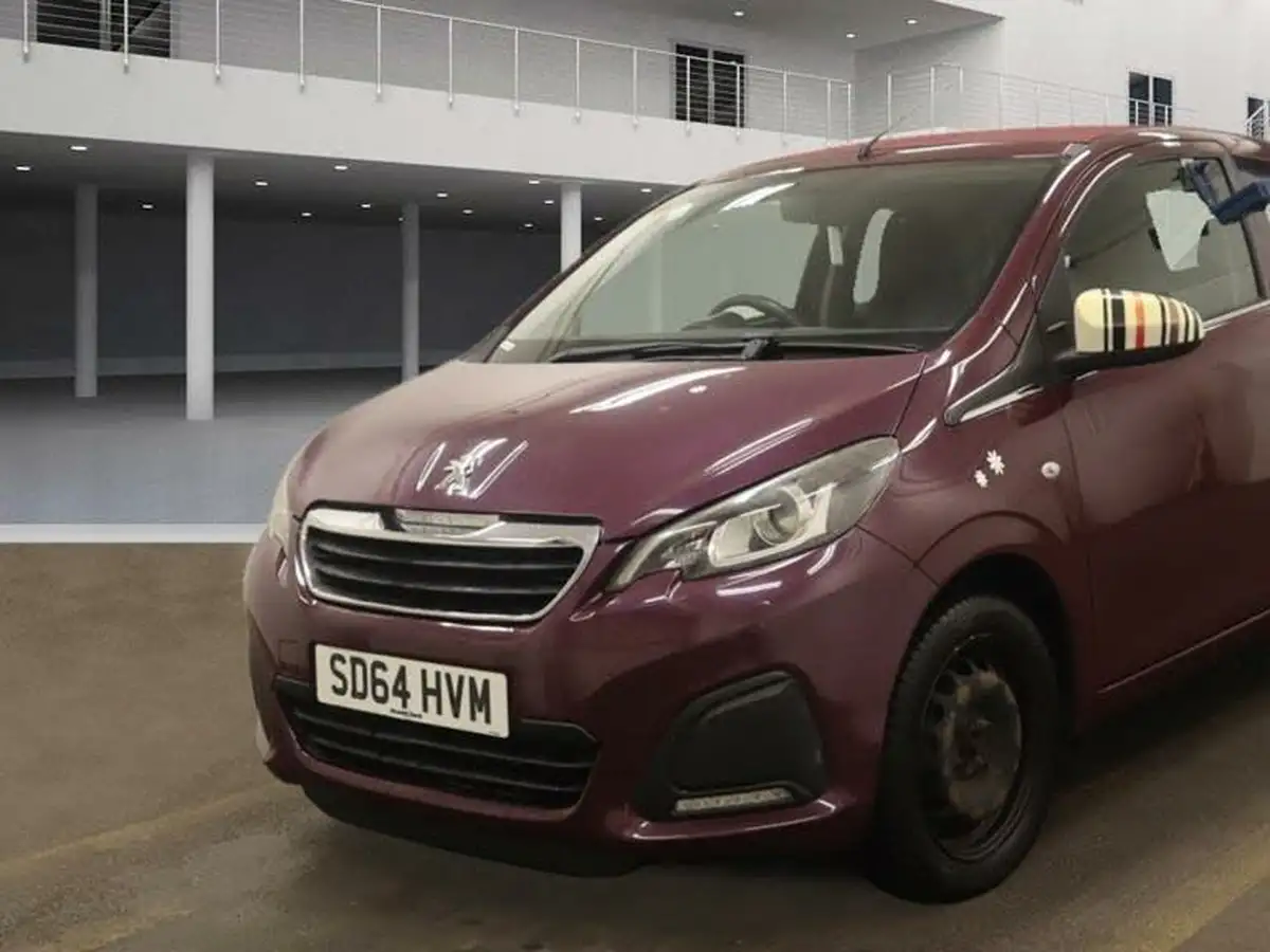 2014-peugeot-108-10-active-top-3d-big-20