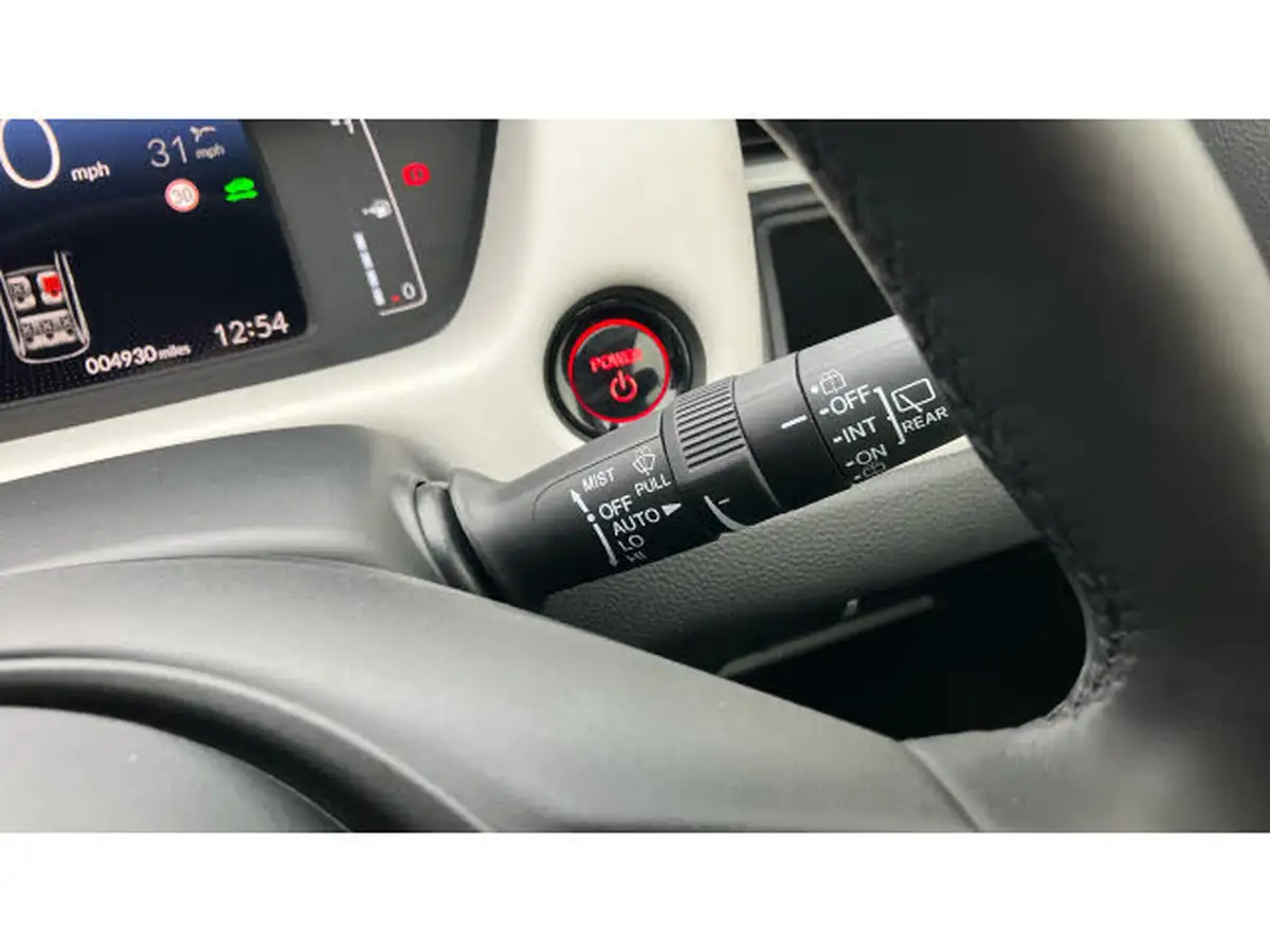 2020-honda-jazz-15-i-mmd-ex-big-43