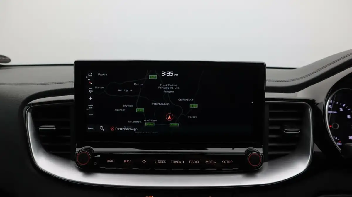 2022-kia-pro-ceed-16-t-gdi-gt-big-11