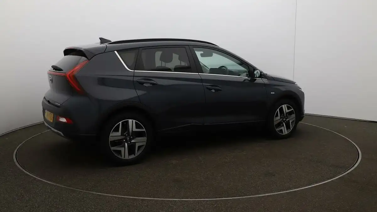 2024-hyundai-bayon-10-t-gdi-premium-120ps-48-volt-mhev-dct-big-43