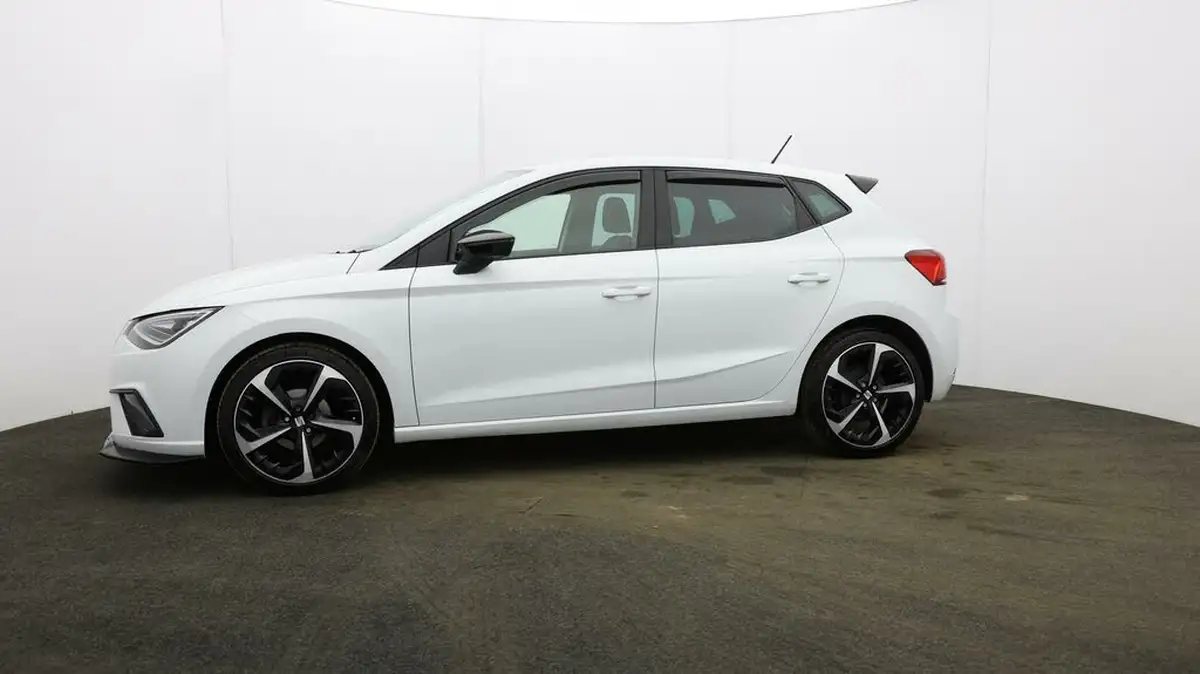 2021-seat-ibiza-10-tsi-fr-sport-95ps-big-32
