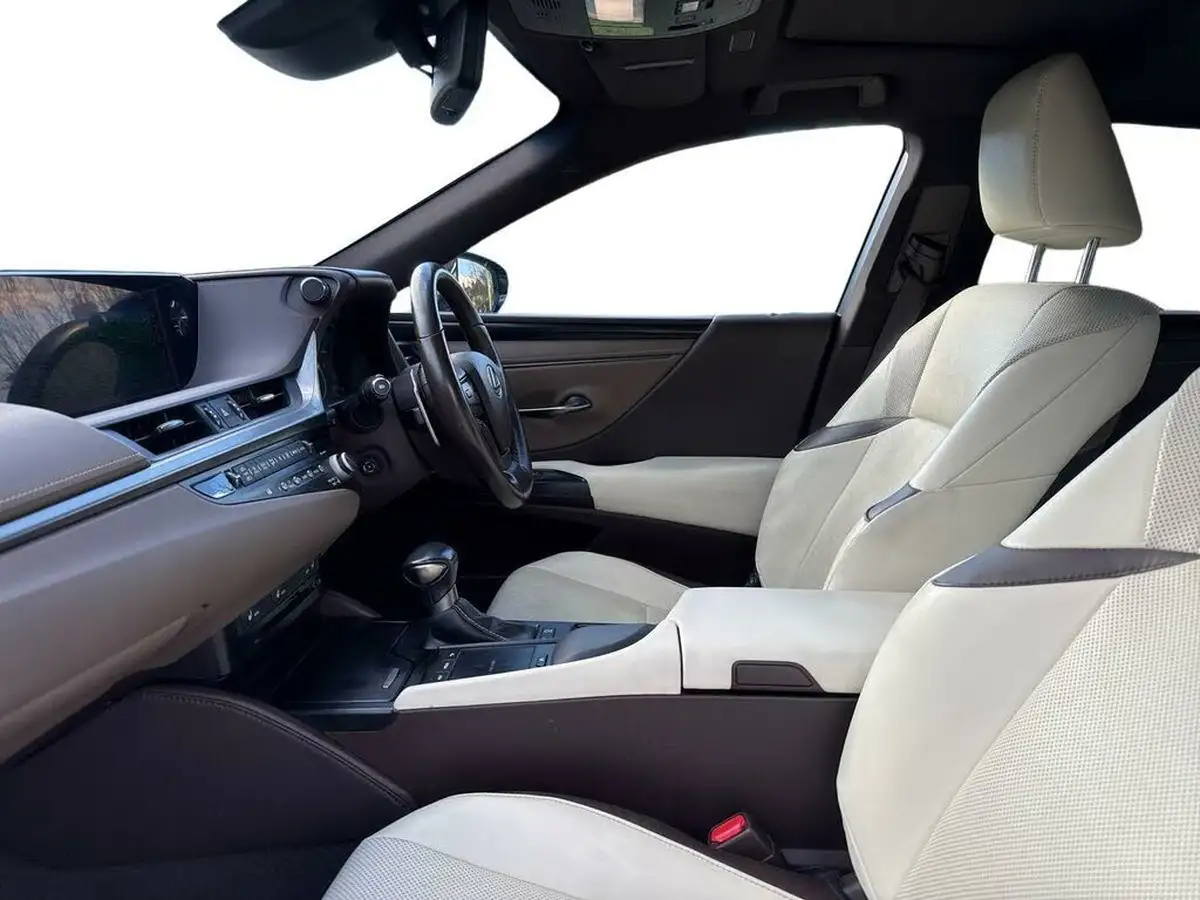 2021-lexus-es-300h-25-es-218bhp-without-navigation-big-17