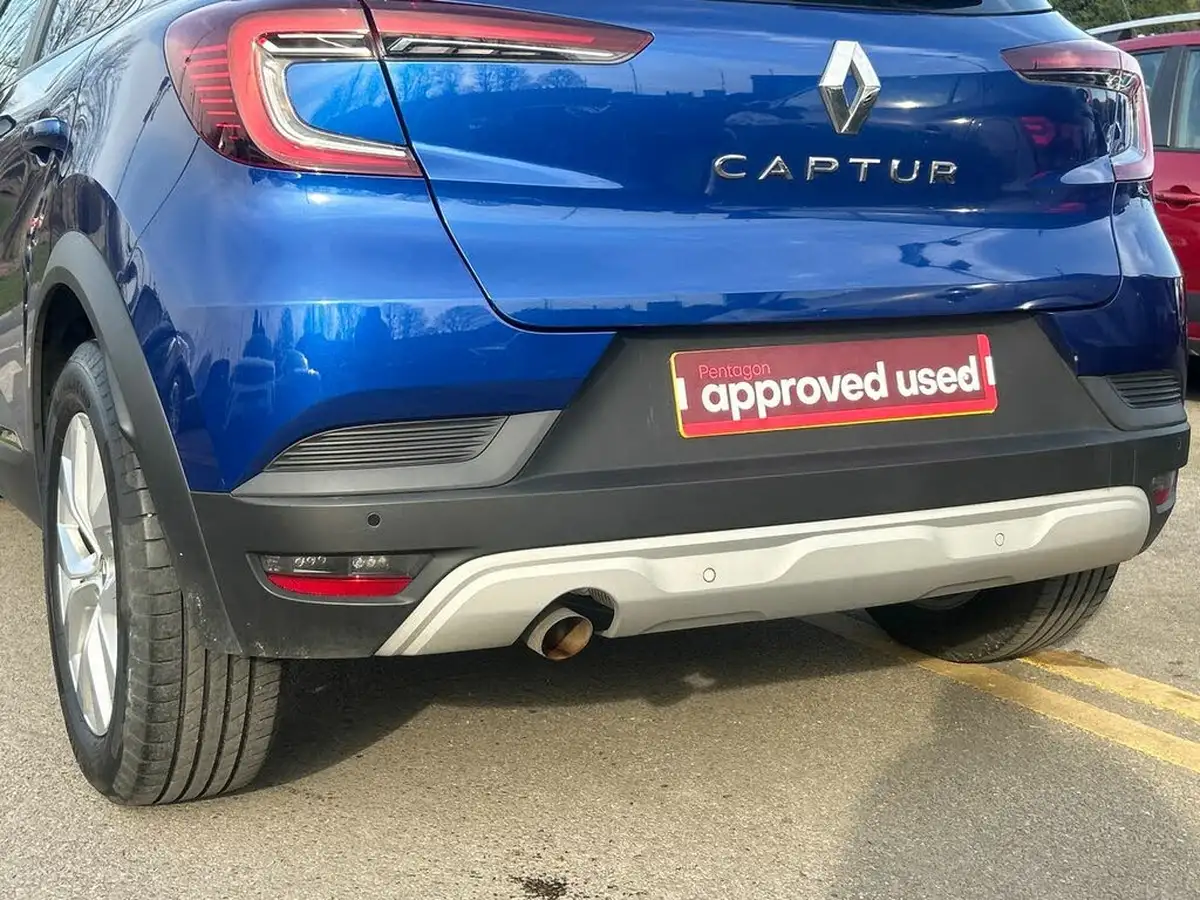 2021-renault-captur-13-tce-iconic-130bhp-big-18