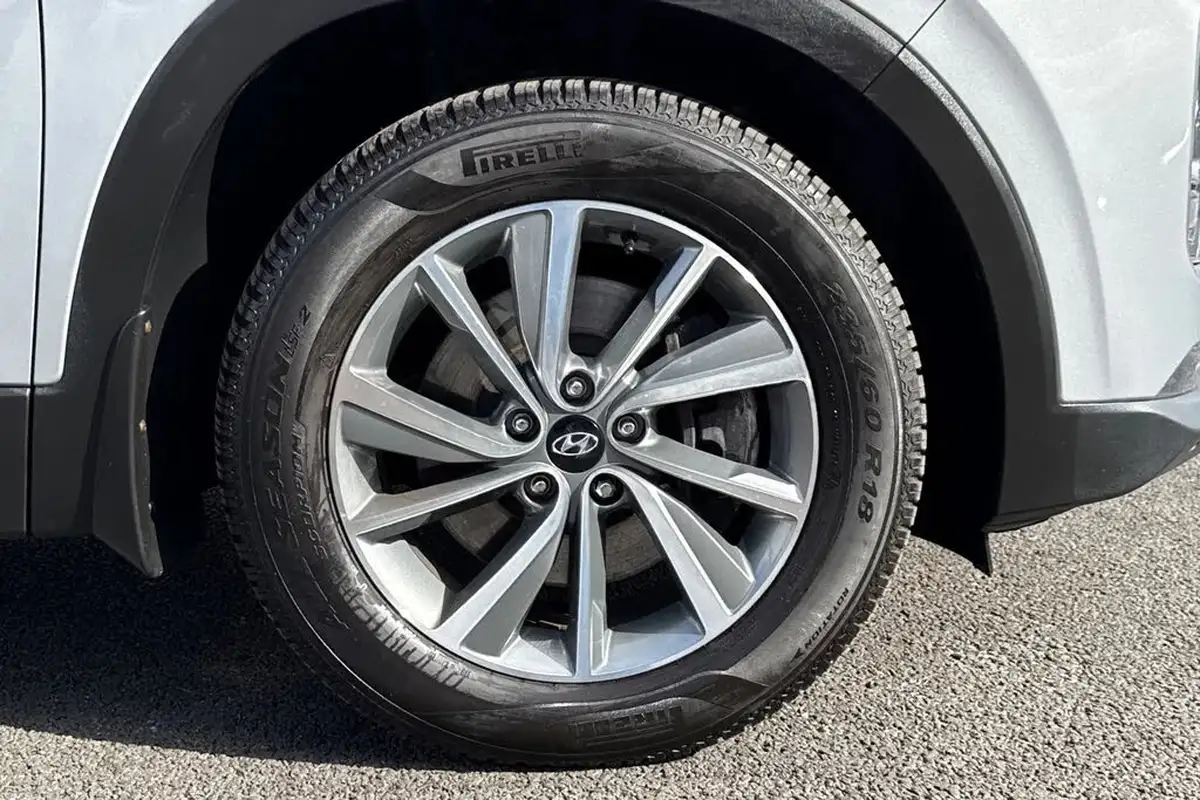 2019-hyundai-santa-fe-22-crdi-premium-4wd-auto-big-9