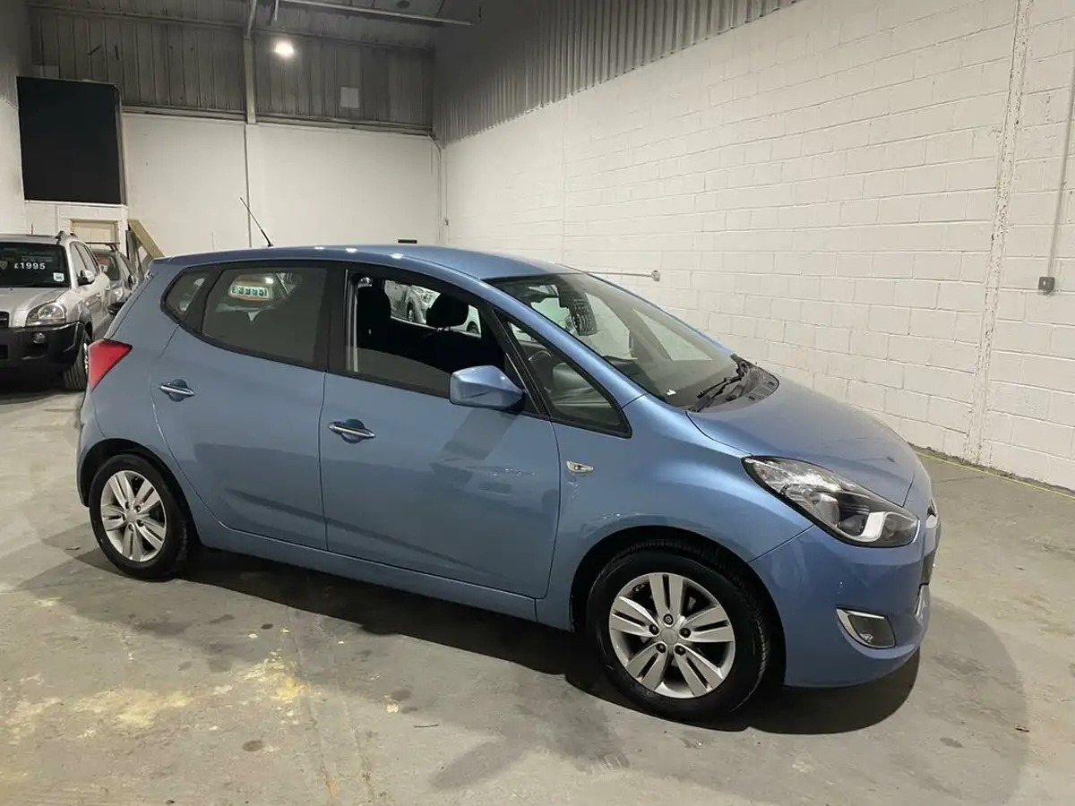 2014-hyundai-ix20-14-active-90ps-big-0