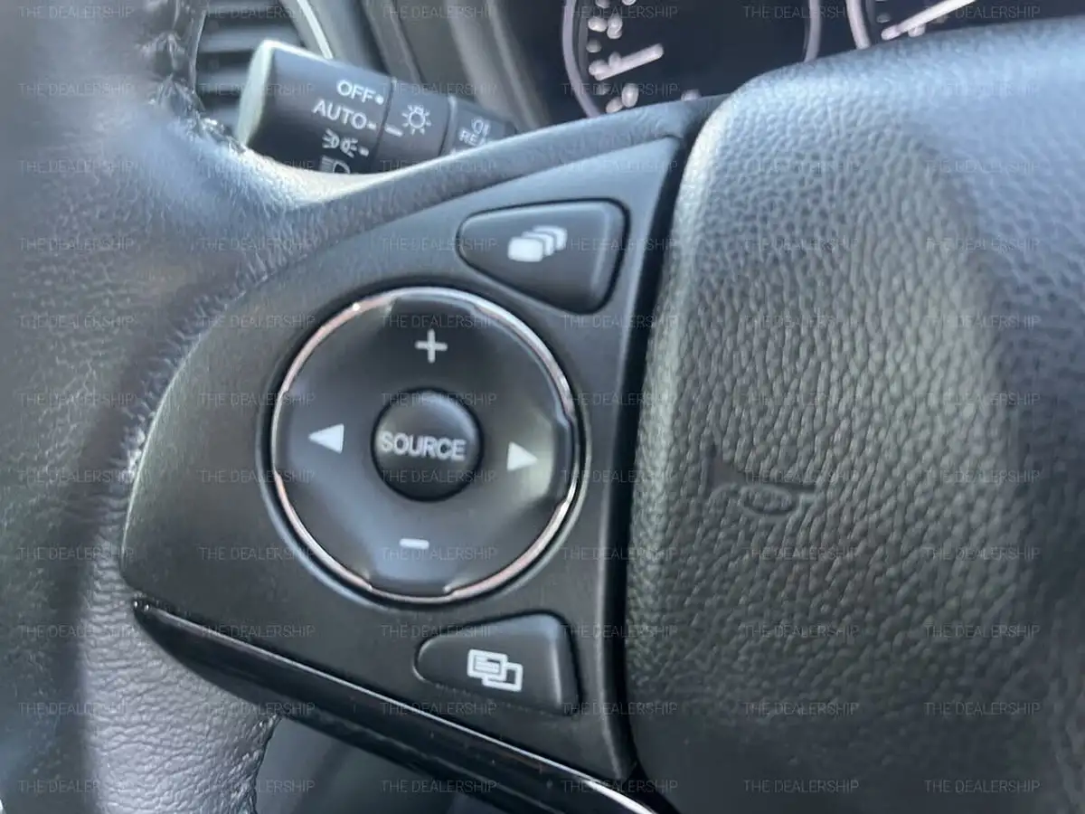 2017-honda-hr-v-16-i-dtec-se-navi-big-15