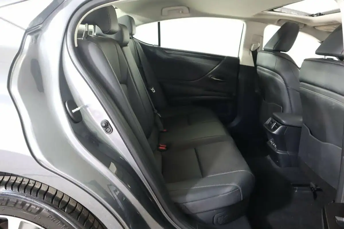 2021-lexus-es-300h-25-es-218bhp-without-navigation-big-15