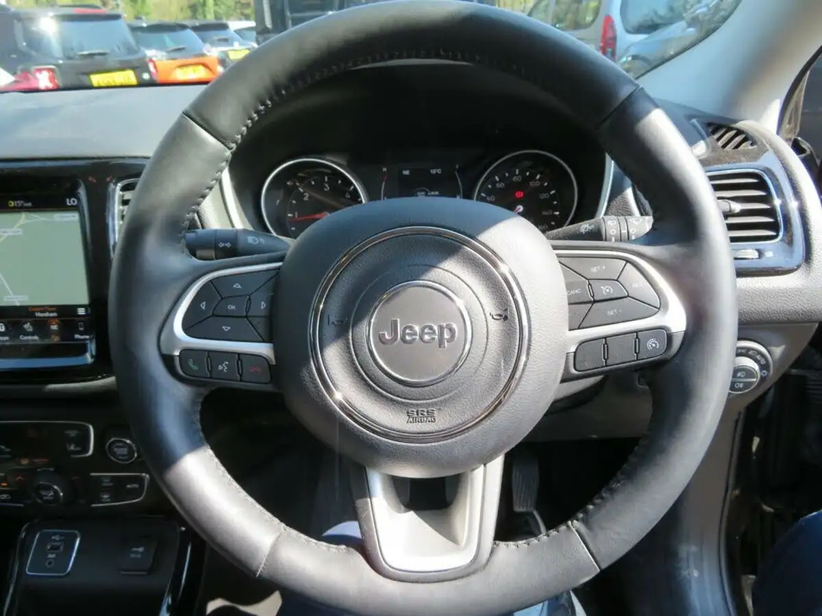 2020-jeep-compass-16-multijet-ii-night-eagle-big-10