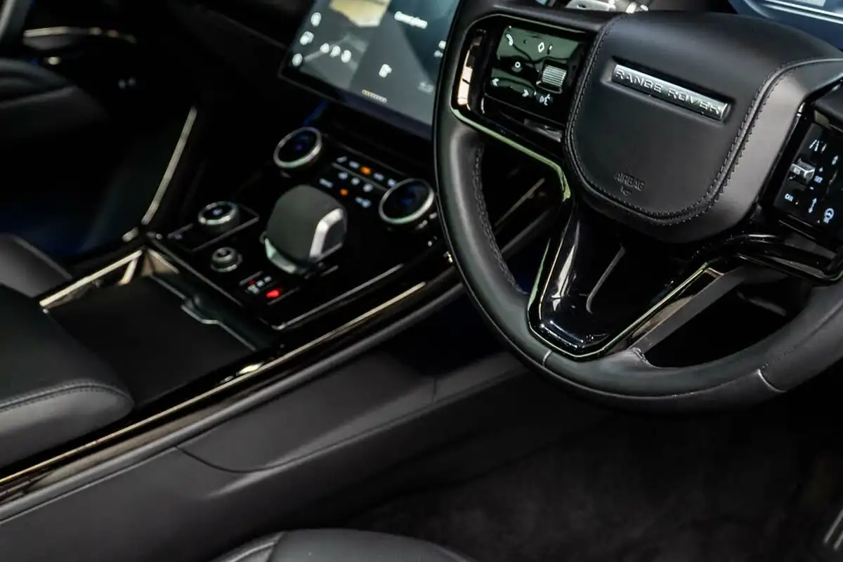 2023-land-rover-range-rover-sport-30-d350-autobiography-big-35