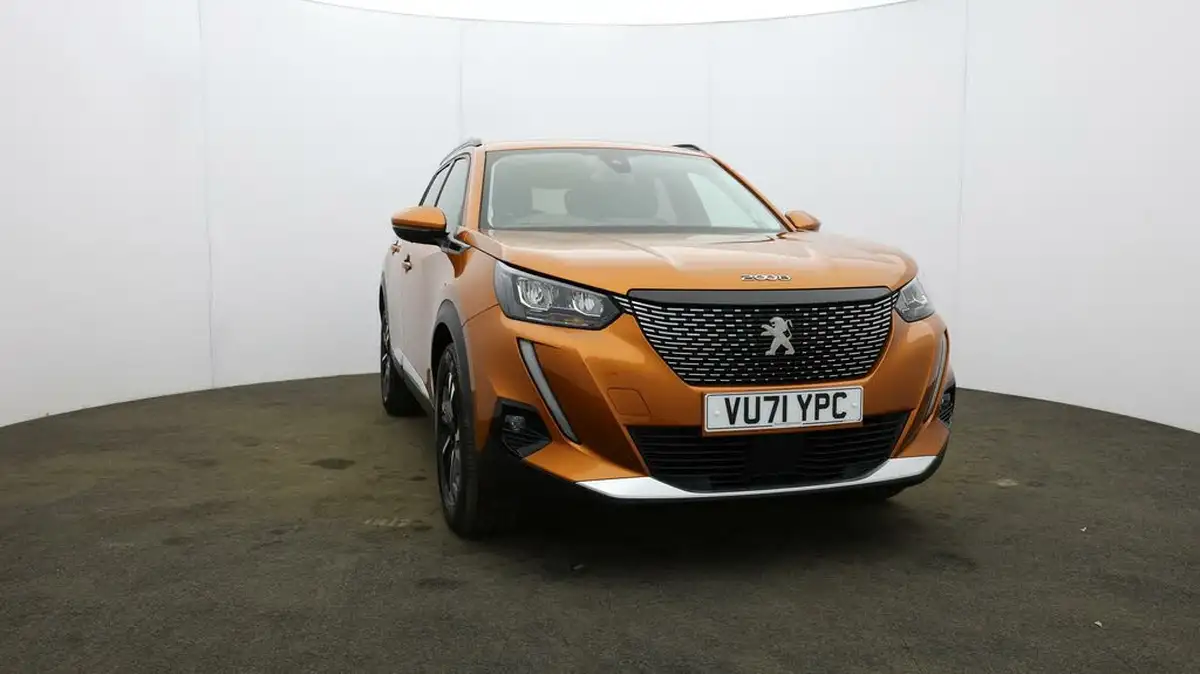 2021-peugeot-2008-suv-12-puretech-allure-premium-100bhp-big-36