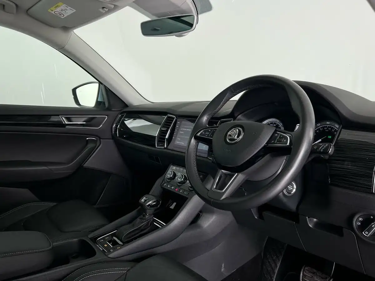 2018-skoda-kodiaq-20tdi-edition-190ps-4x4-5-seats-dsg-big-15