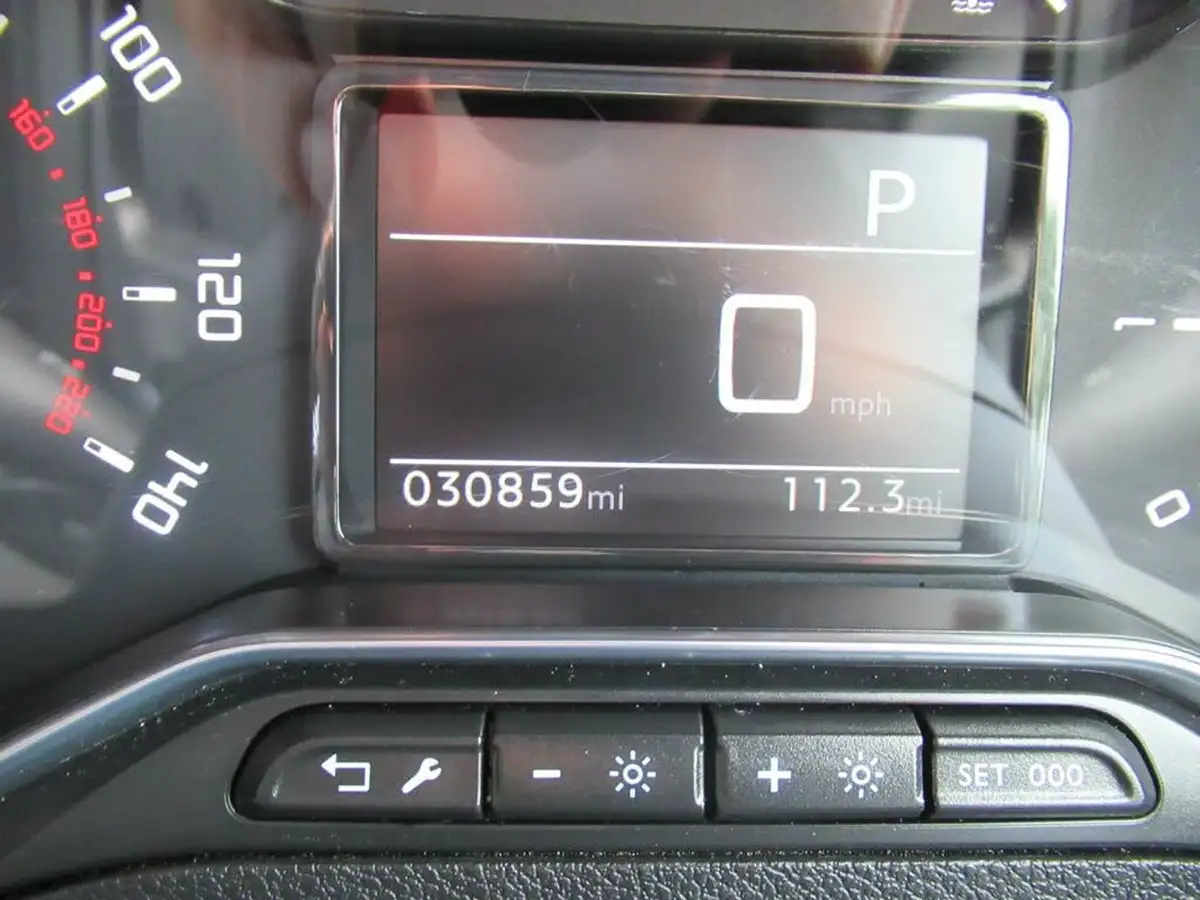 2021-citroen-berlingo-15bluehdi-1000-driver-130pseu6dt-e-ss-eat8-big-20