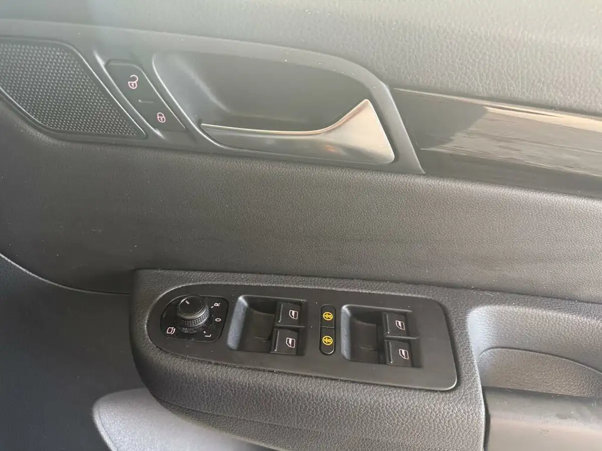 2020-seat-alhambra-14tsi-se-l-ss-big-24