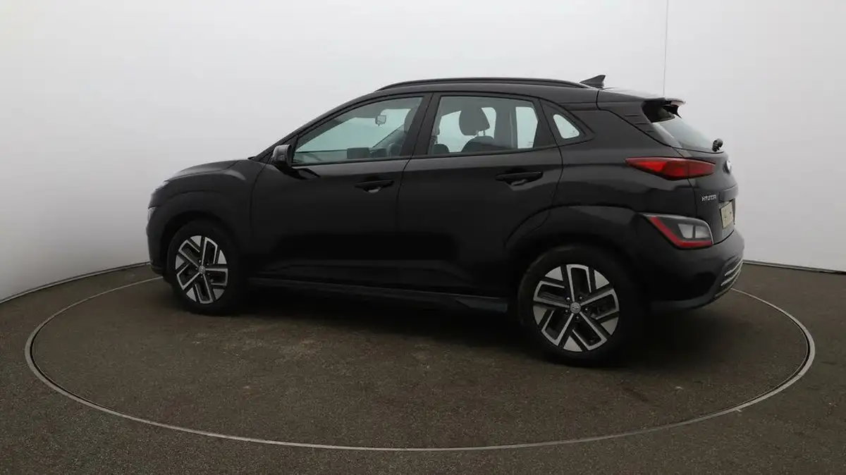 2023-hyundai-kona-e-se-connect-big-44