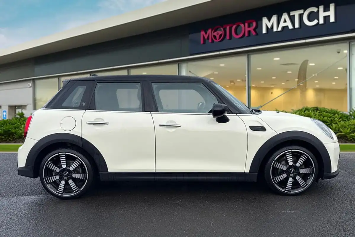 2022-mini-cooper-15-cooper-exclusive-hatchback-5d-big-2