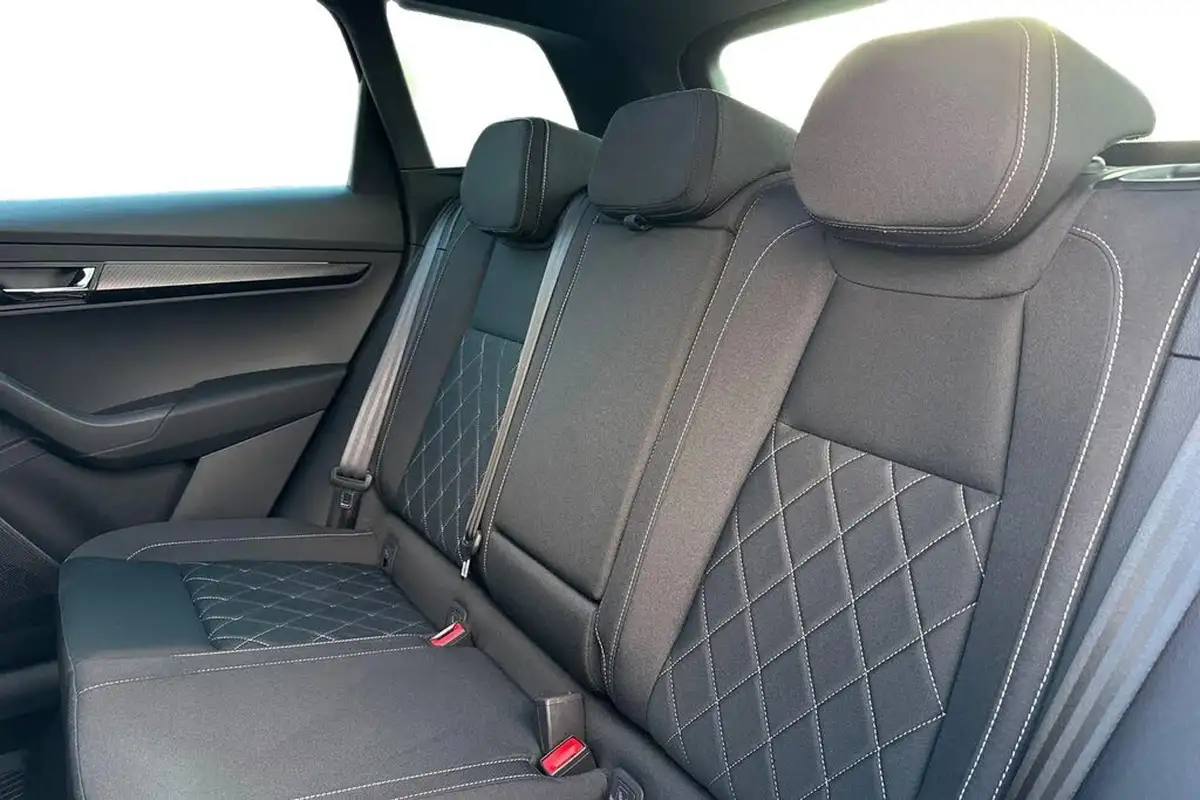2023-skoda-karoq-15-tsi-sportline-dsg-big-8