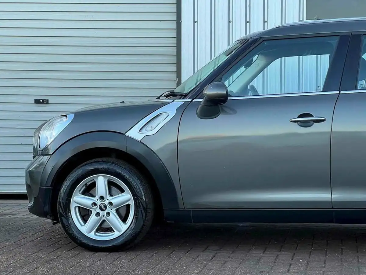 2014-mini-countryman-16td-cooper-d-big-9