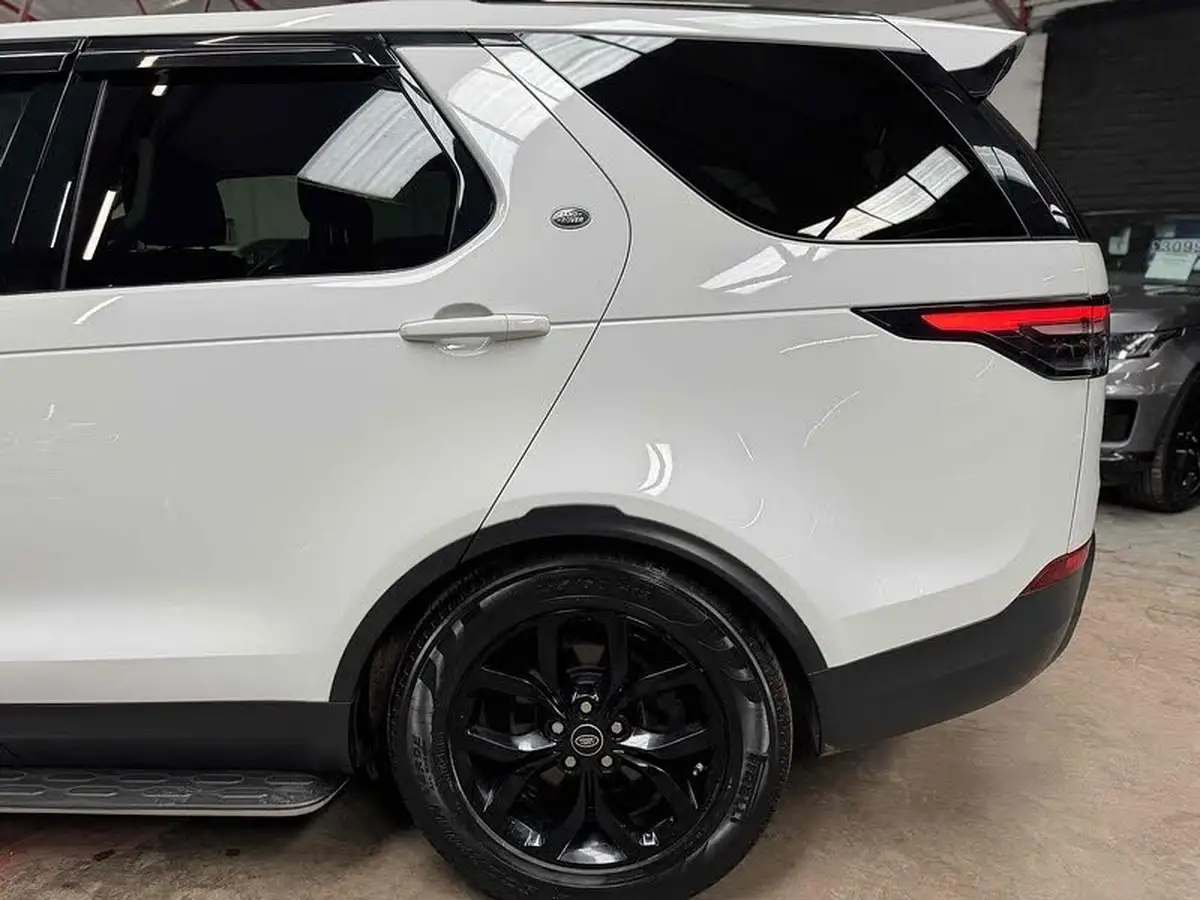 2018-land-rover-discovery-20-si4-s-big-18