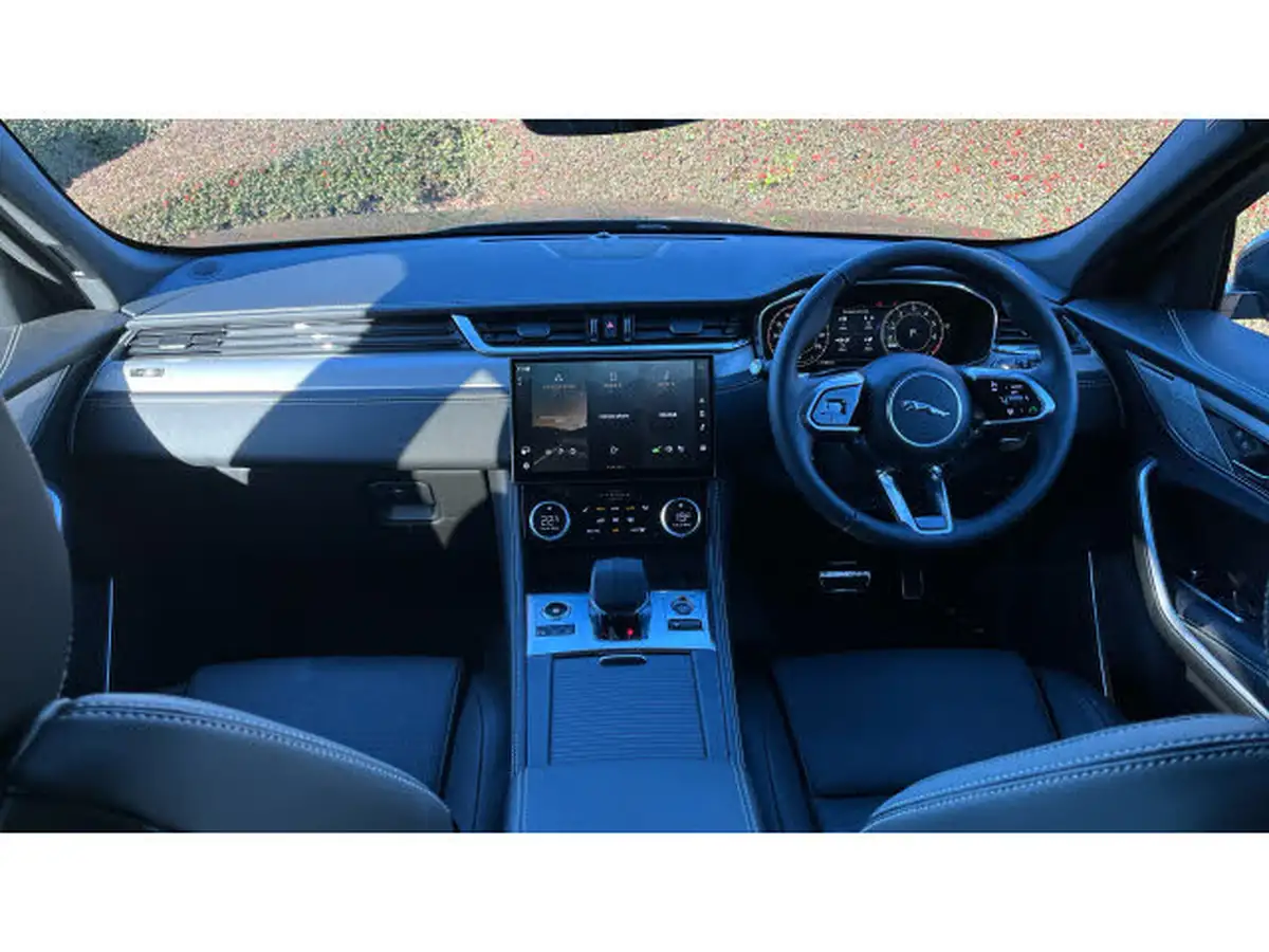 2024-jaguar-f-pace-20-p400e-r-dynamic-se-black-90th-anniversary-edition-big-8