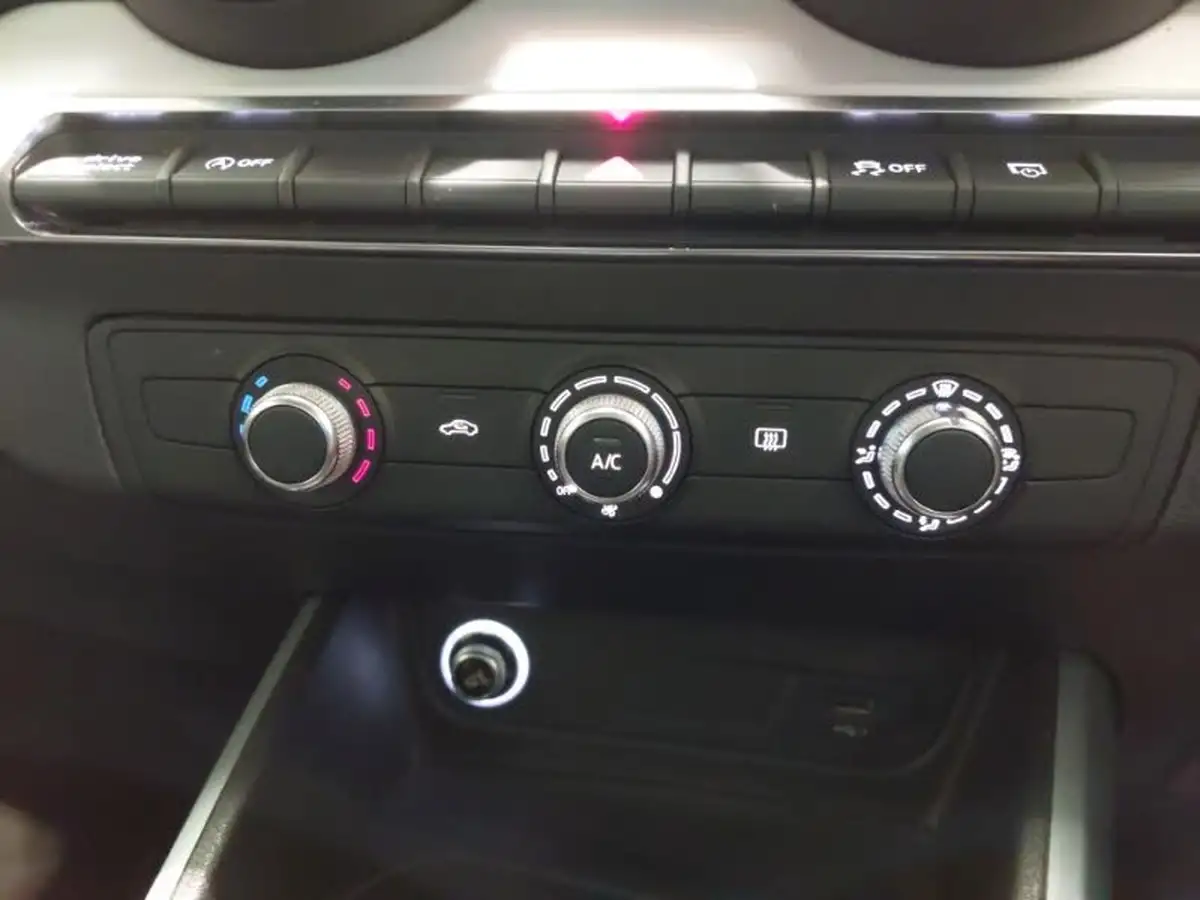 2018-audi-q2-16tdi-sport-115ps-big-14
