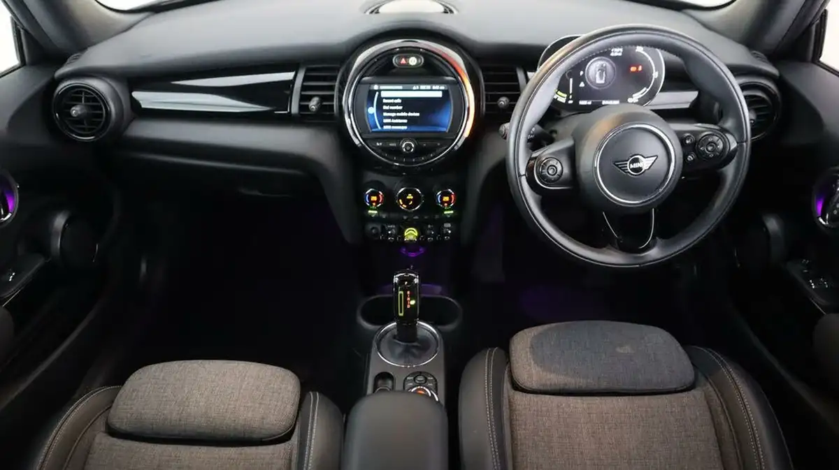 2021-mini-cooper-e-cooper-s-2-big-13
