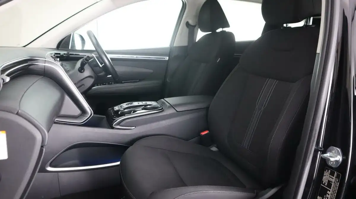 2022-hyundai-tucson-16-t-gdi-premium-265ps-4wd-phev-auto-big-14