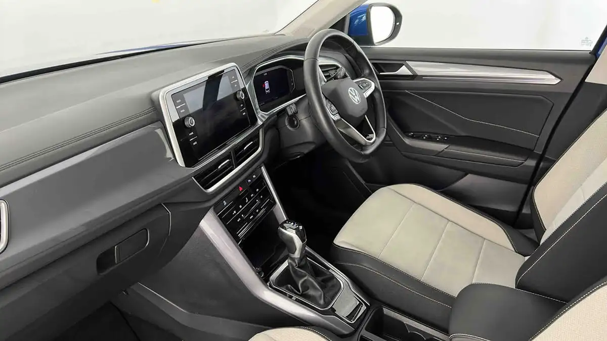 2022-volkswagen-t-roc-15-tsi-style-hatchback-5d-dsg-big-7