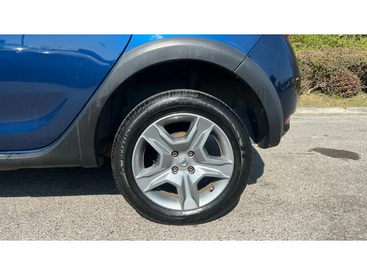 2017-dacia-sandero-stepway-09-tce-laureate-big-20