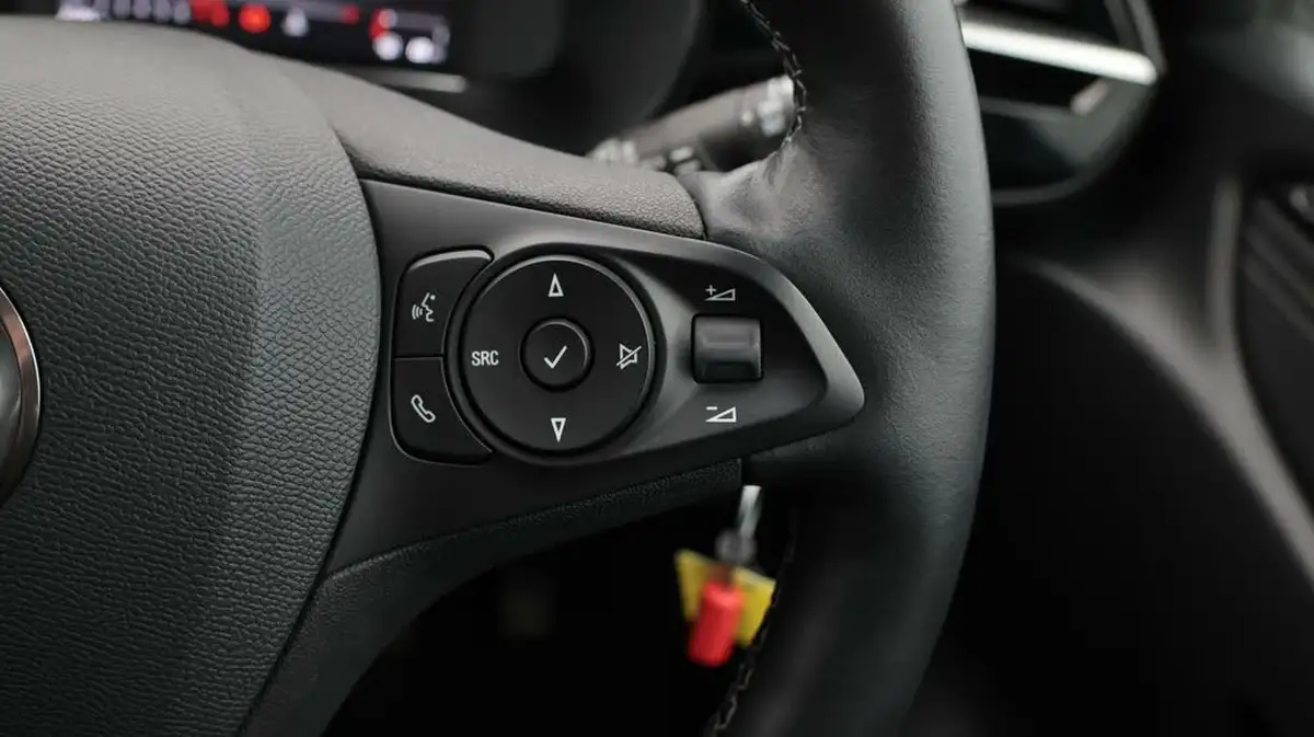 2022-vauxhall-corsa-12i-elite-edition-big-24