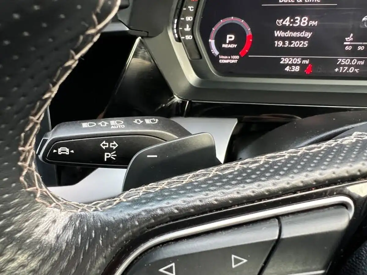 2023-audi-a3-10-30-tfsi-s-line-sportback-5d-tronic-big-61