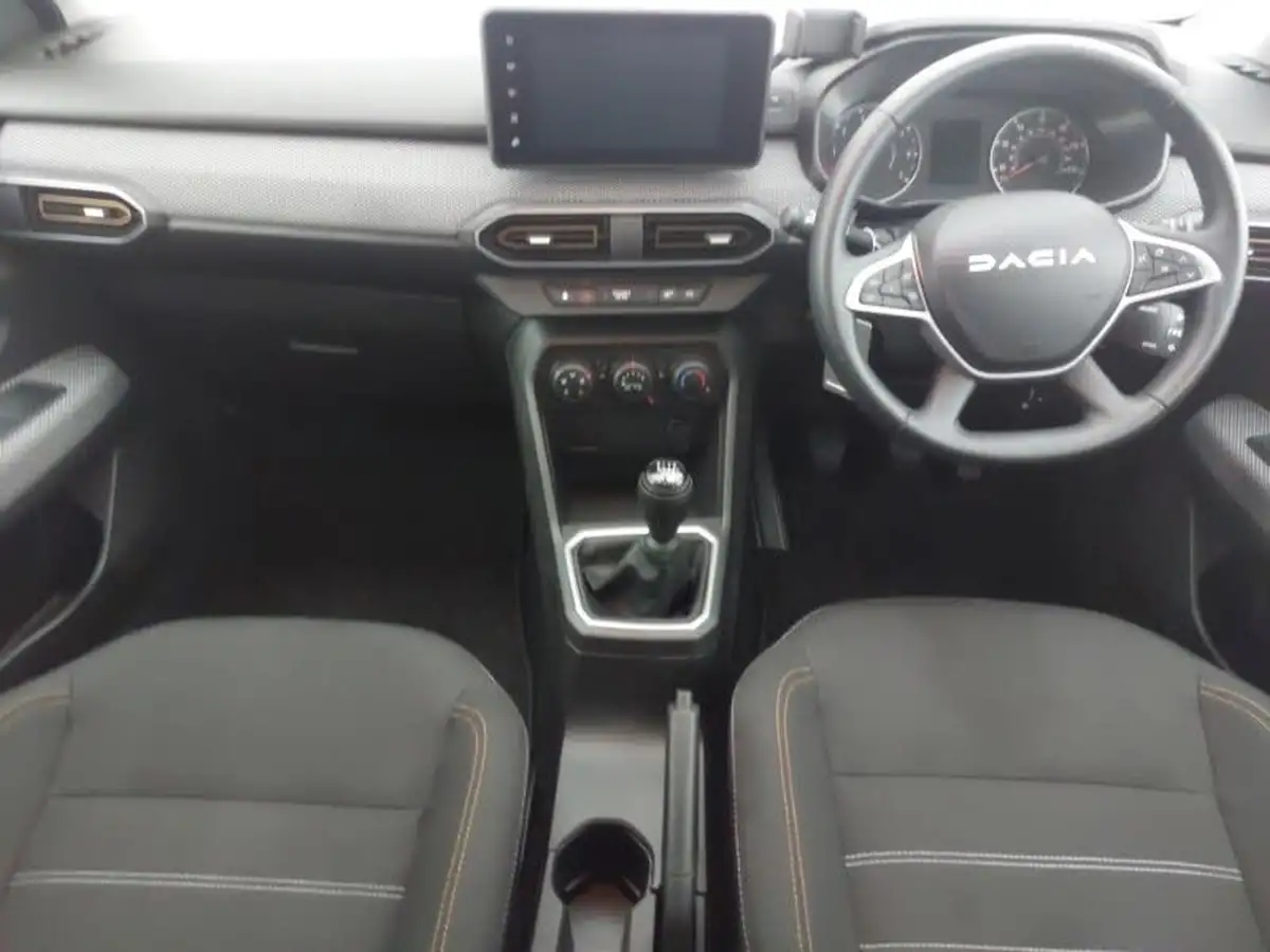 2023-dacia-sandero-stepway-10-tce-expression-90bhp-big-2
