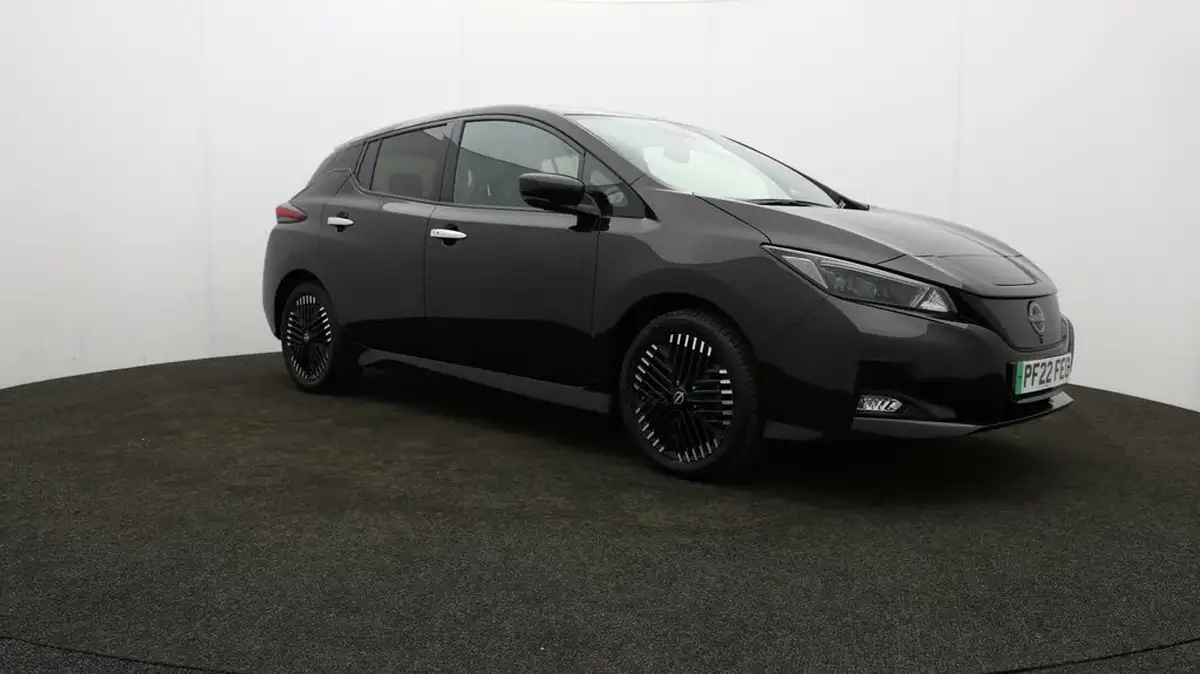 2022-nissan-leaf-e-tekna-39kwh-big-39