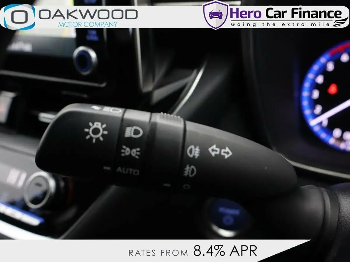 2019-toyota-corolla-18-vvt-i-excel-trk-hatchback-big-21
