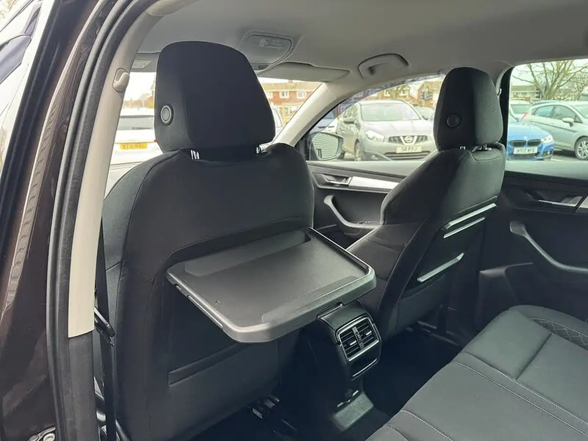 2018-skoda-karoq-16tdi-se-scr-1596cc-big-51