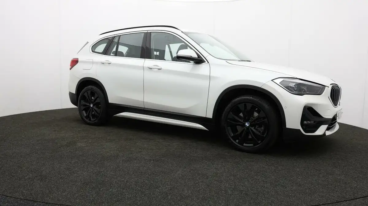 2021-bmw-x1-15-xdrive-25e-phev-sport-big-37