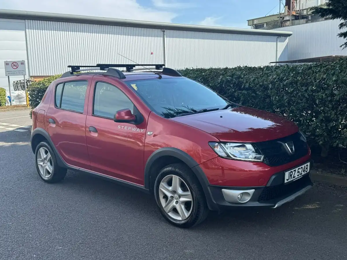 2015-dacia-sandero-stepway-09-ambiance-big-7