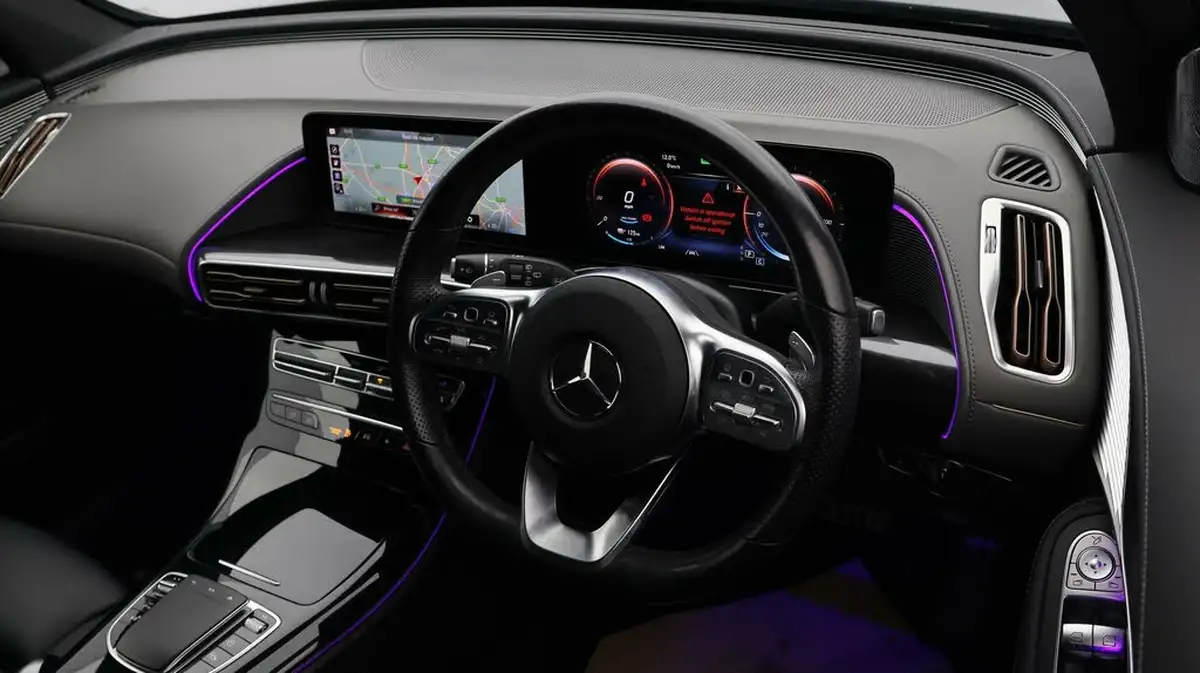 2020-mercedes-benz-eqc-e-eqc-400-amg-line-premium-big-8