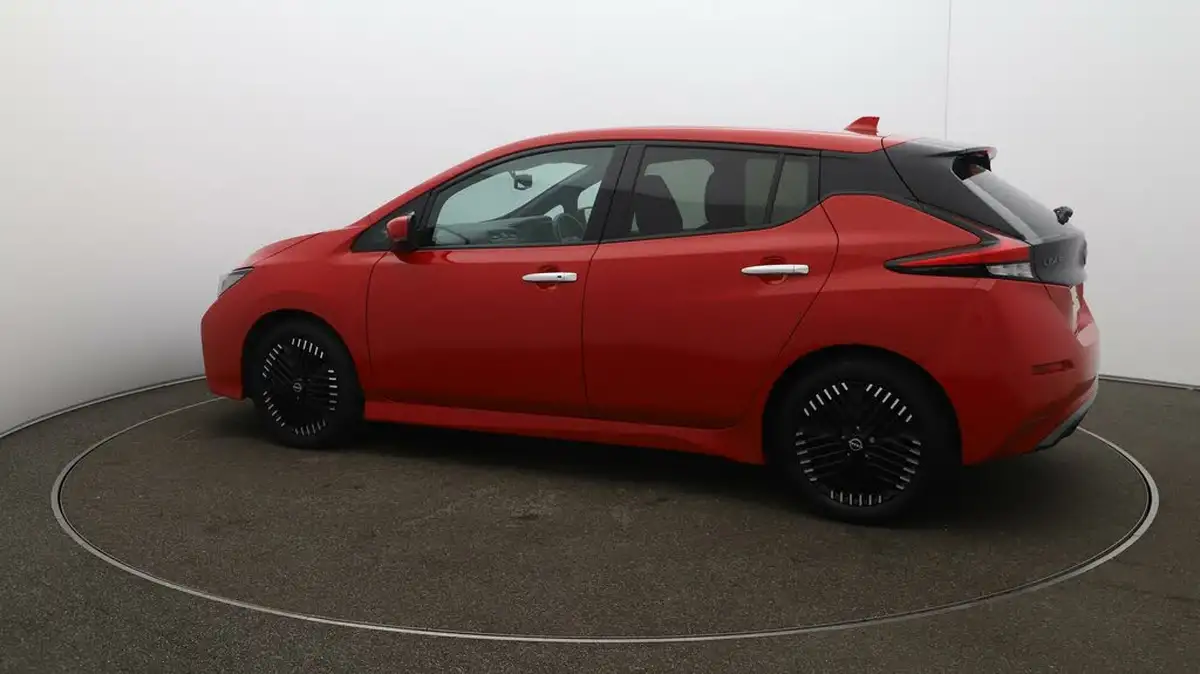 2022-nissan-leaf-e-n-connecta-39kwh-big-39