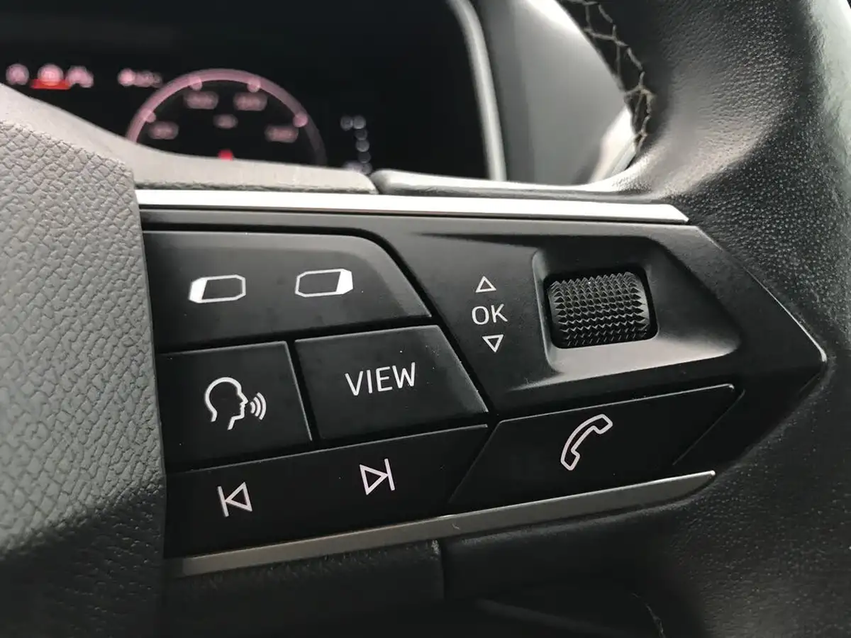 2021-seat-tarraco-15-tsi-evo-se-dsg-big-22