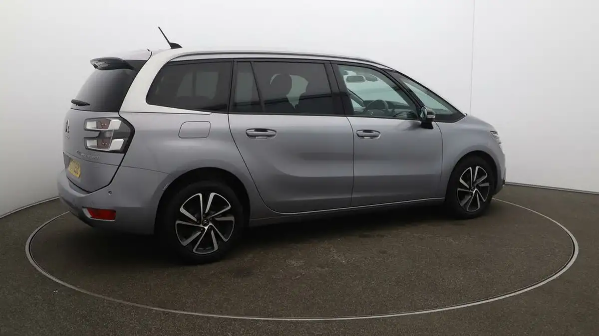 2022-citroen-grand-c4-spacetourer-15bluehdi-shine-eat8-big-46