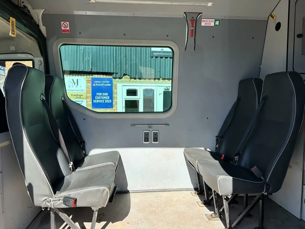 2016-iveco-daily-s-class-23td-35s13v-3000-h1-plus-panel-big-10