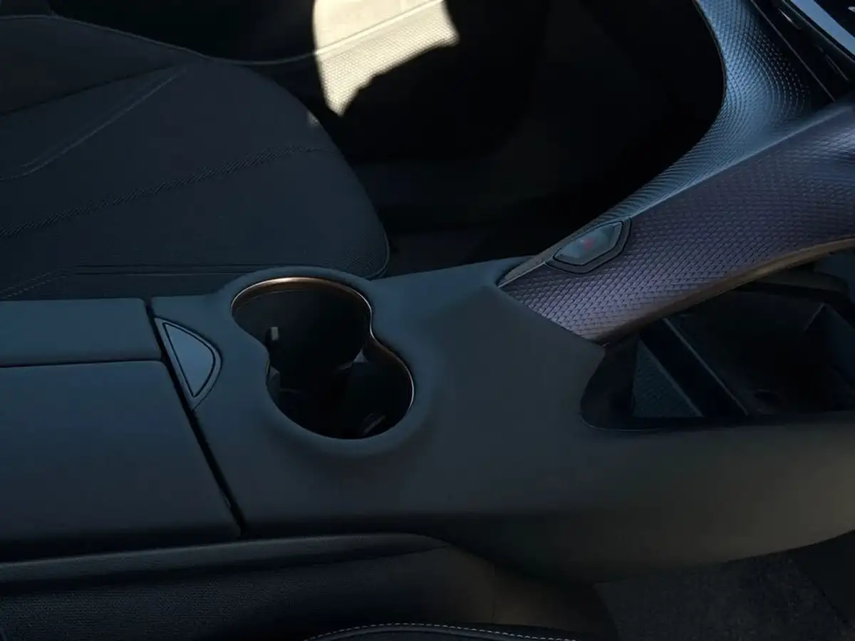 2024-cupra-tavascan-e-v1-winter-pack-big-18
