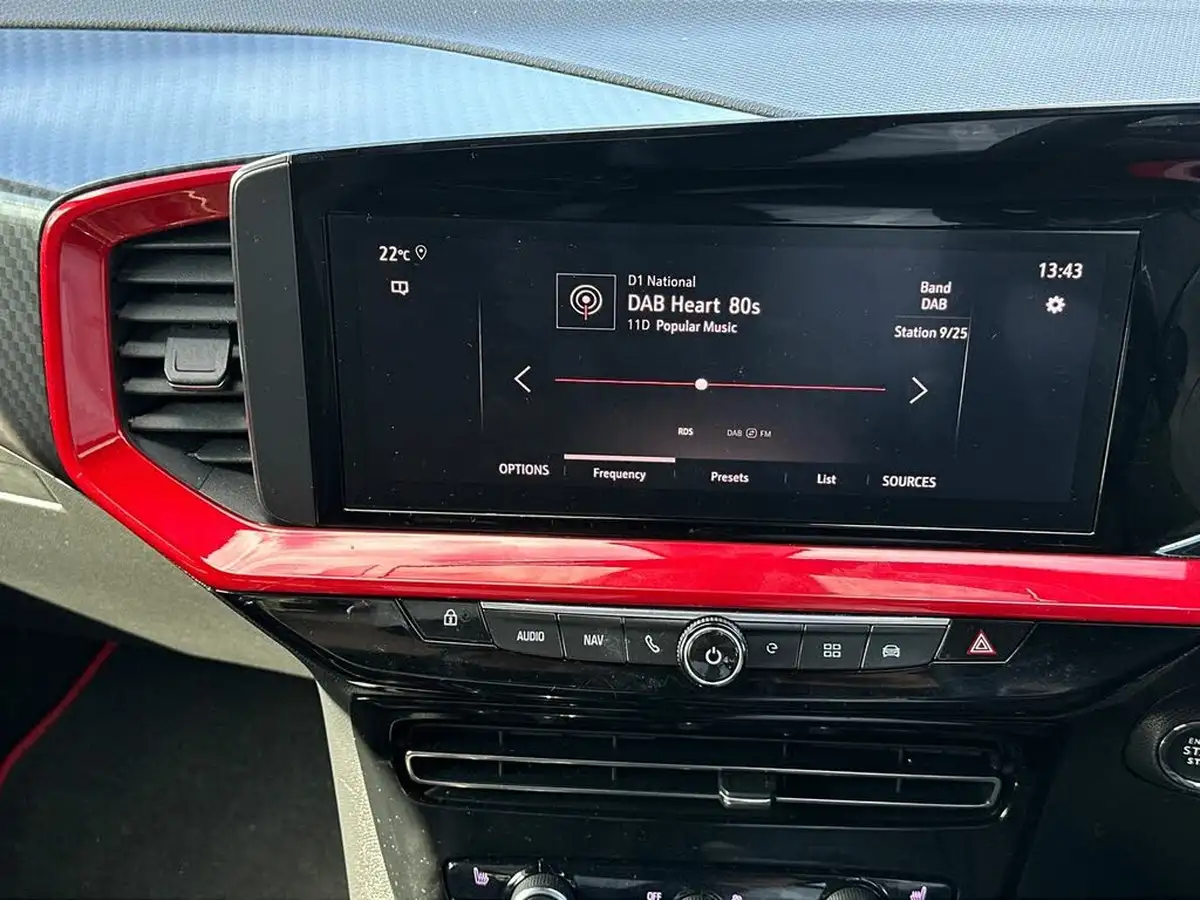 2022-vauxhall-mokka-e-sri-premium-big-18