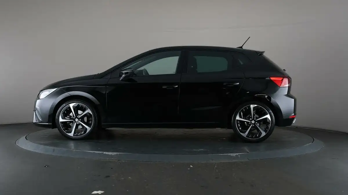 2022-seat-ibiza-10-tsi-fr-sport-110ps-dsg-big-34