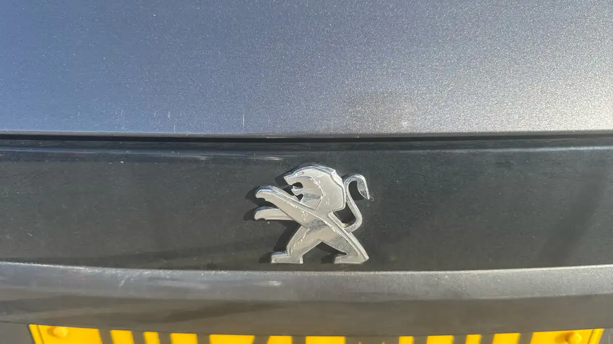 2022-peugeot-508-sw-16-puretech-gt-premium-225bhp-hybrid-e-eat8-big-25