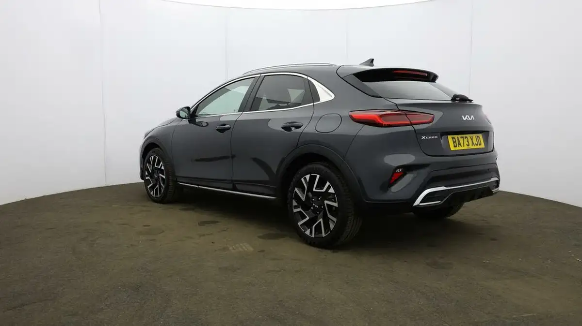 2023-kia-xceed-15-t-gdi-3-158bhp-big-52