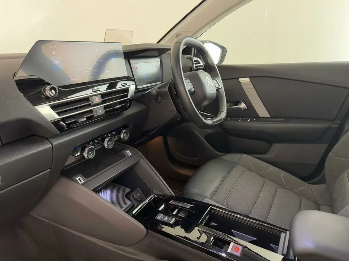 2021-citroen-c4-15bluehdi-sense-plus-130ps-eat8-big-13