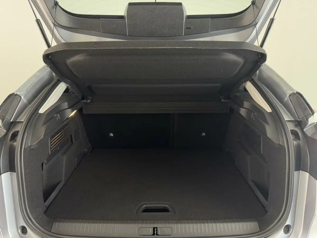 2021-citroen-c4-15bluehdi-sense-plus-130ps-eat8-big-37