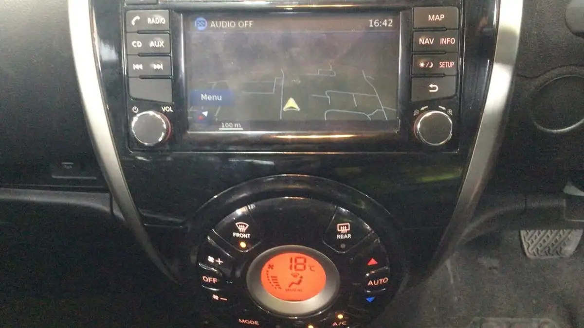 2017-nissan-micra-12-n-tec-cvt-big-4