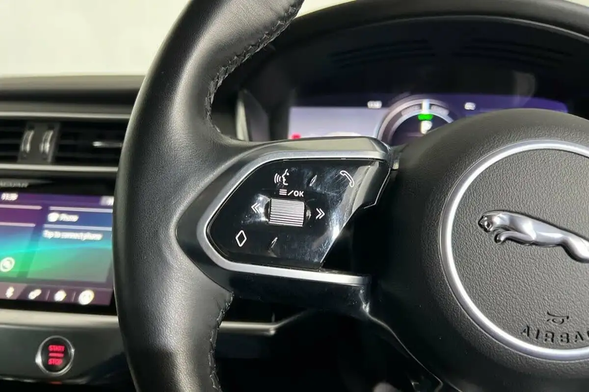 2019-jaguar-i-pace-ev400-se-big-25